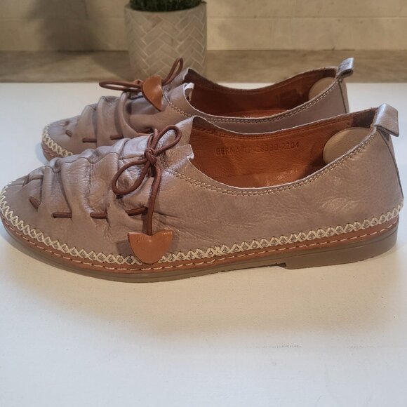 Spring Step genuine leather, womens slip ons,NWOT - Picture 2 of 8